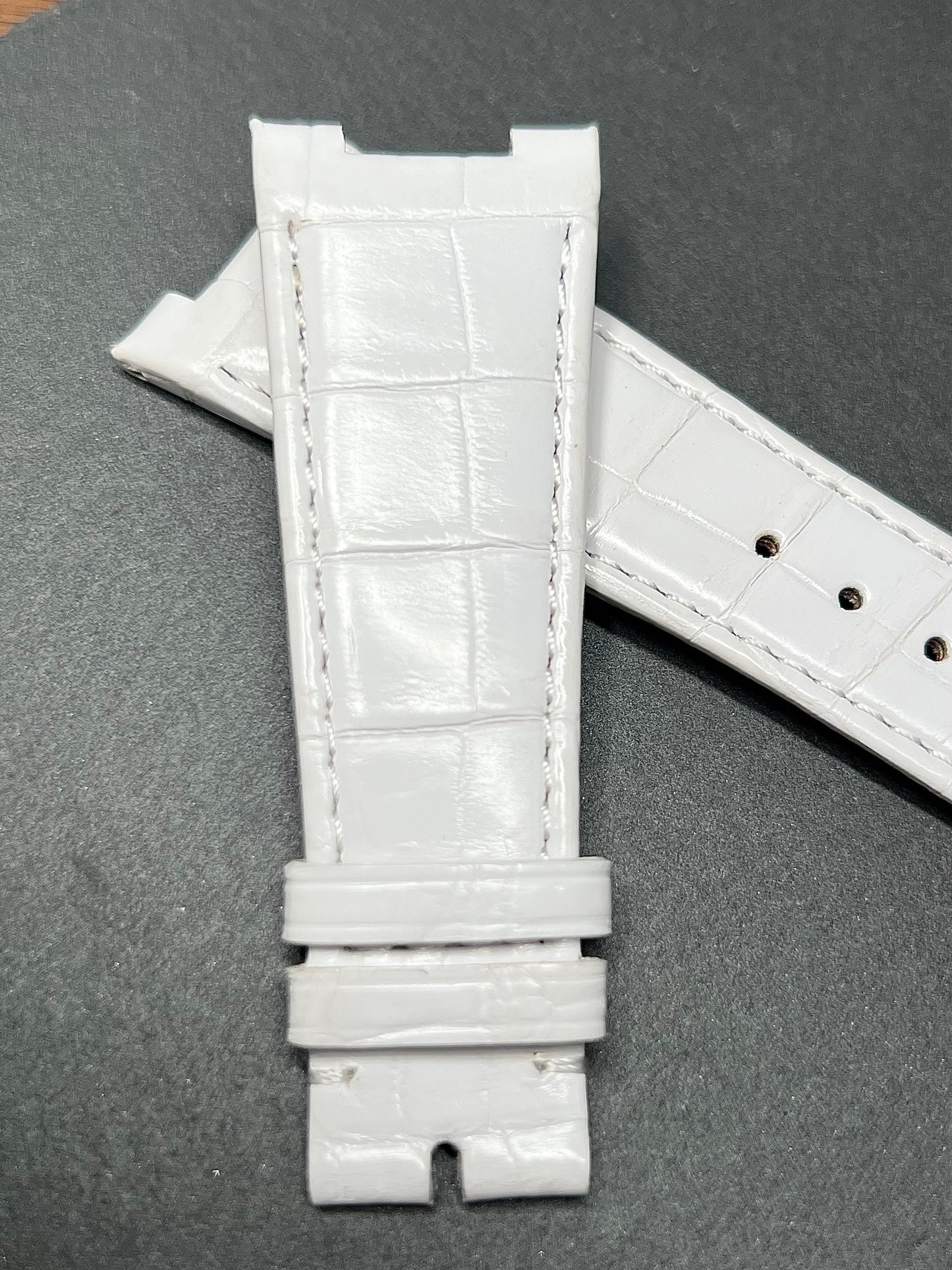 Alligator Strap for 5712 / 5980 Patek Philippe Models