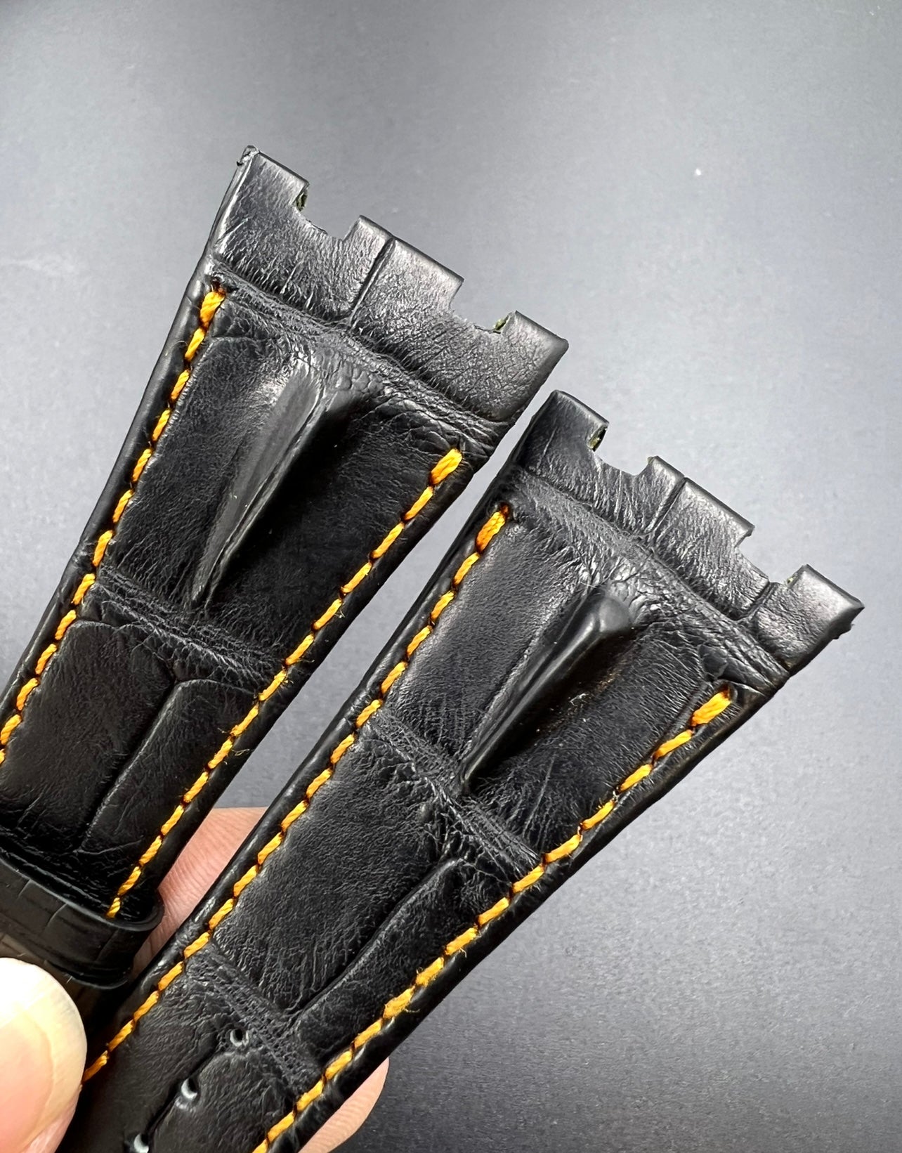 Ap offshore alligator strap for 42mm models volcano