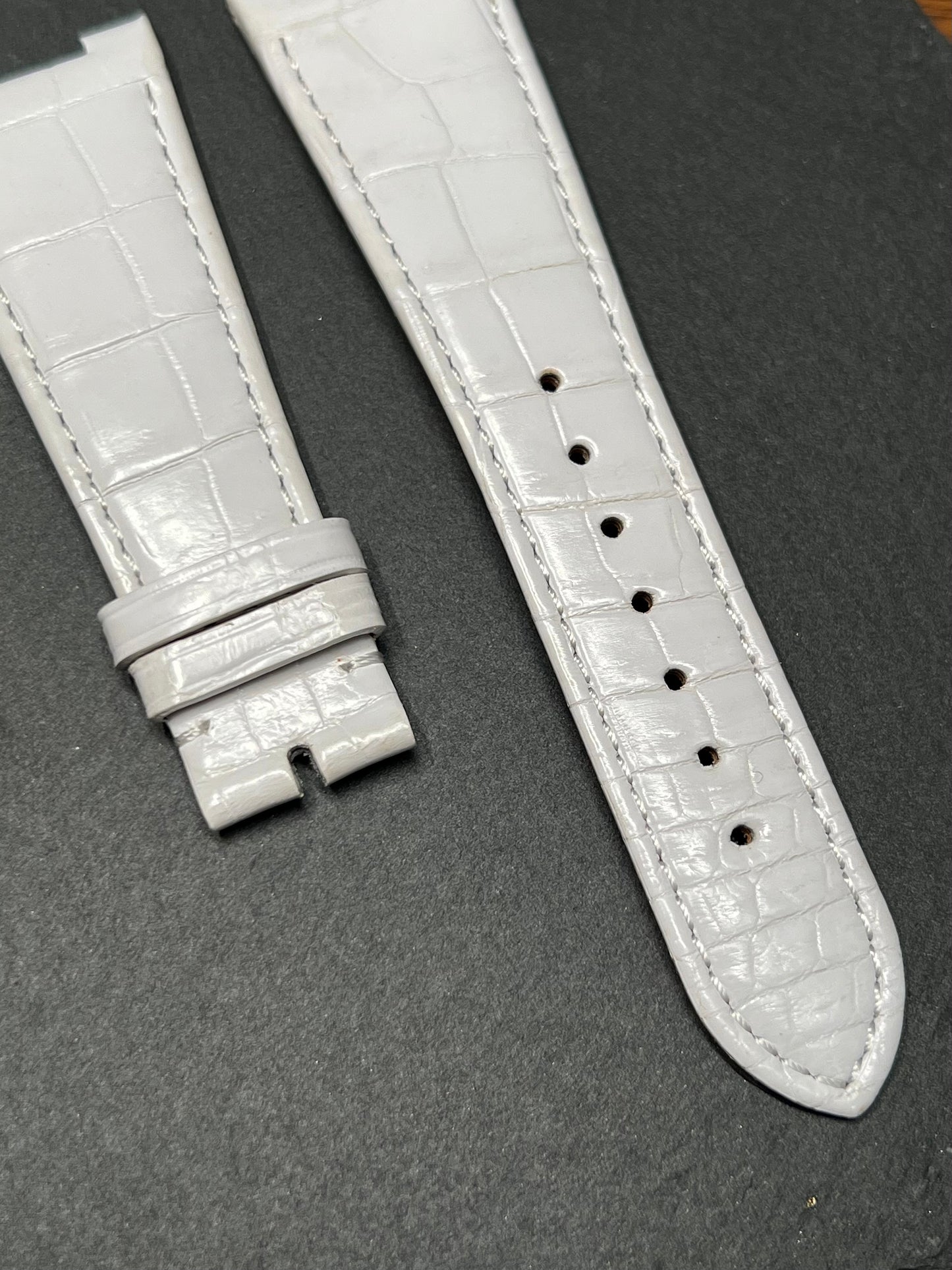Alligator Strap for 5712 / 5980 Patek Philippe Models