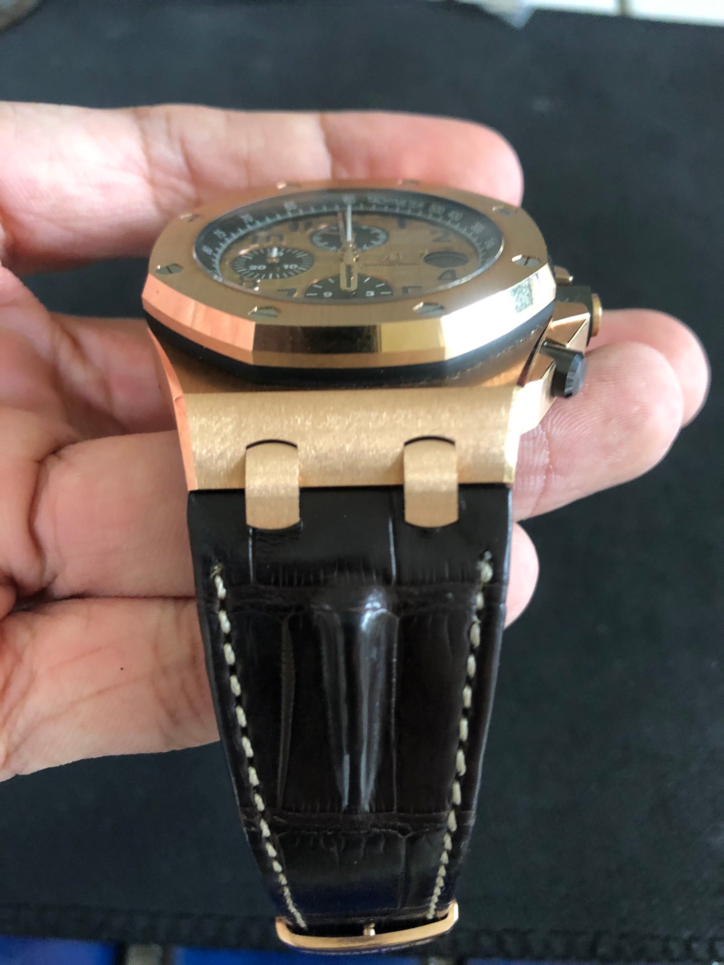 Ap offshore alligator strap for 42mm models (Coffee Brown)