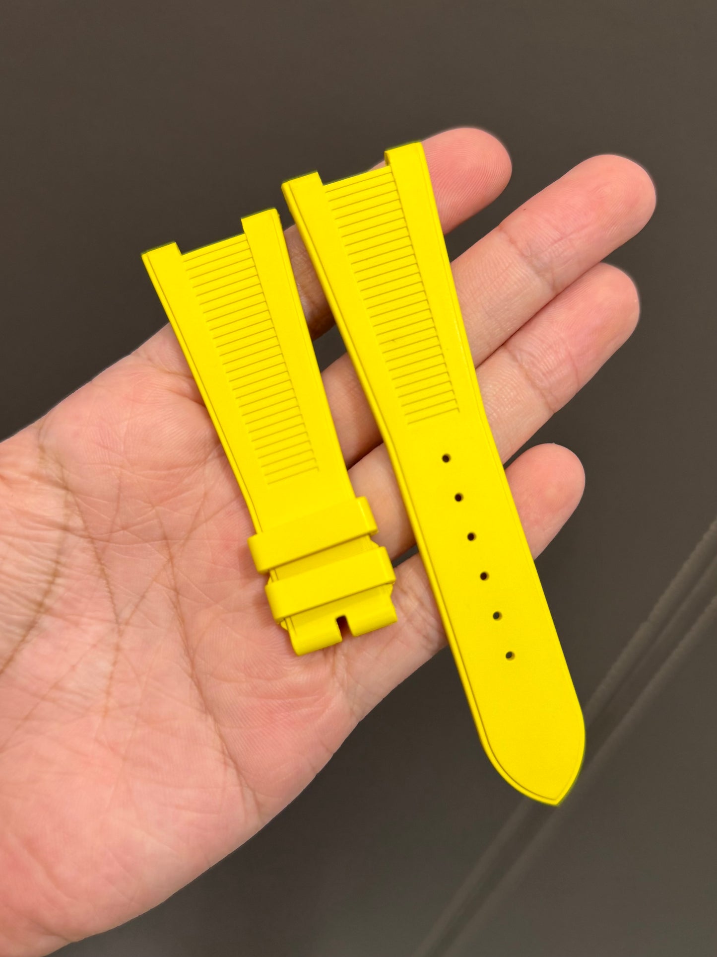 Rubber strap for Patek Philippe Nautilus 5712/5980 models