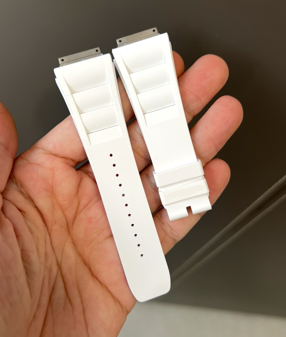 white rubber strap for rm29