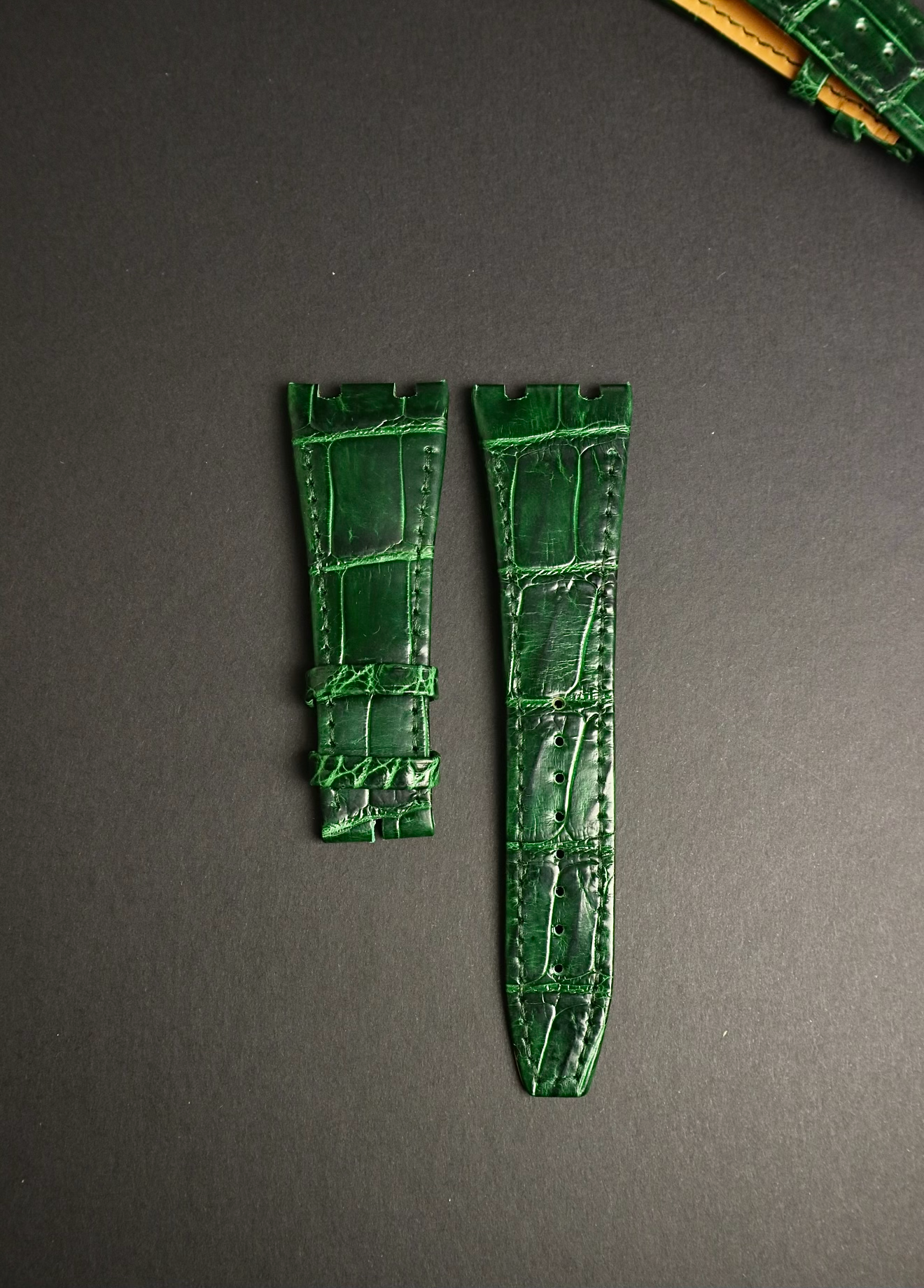 Emerald green alligator strap for ap royal oak 15300 15500 watch models 