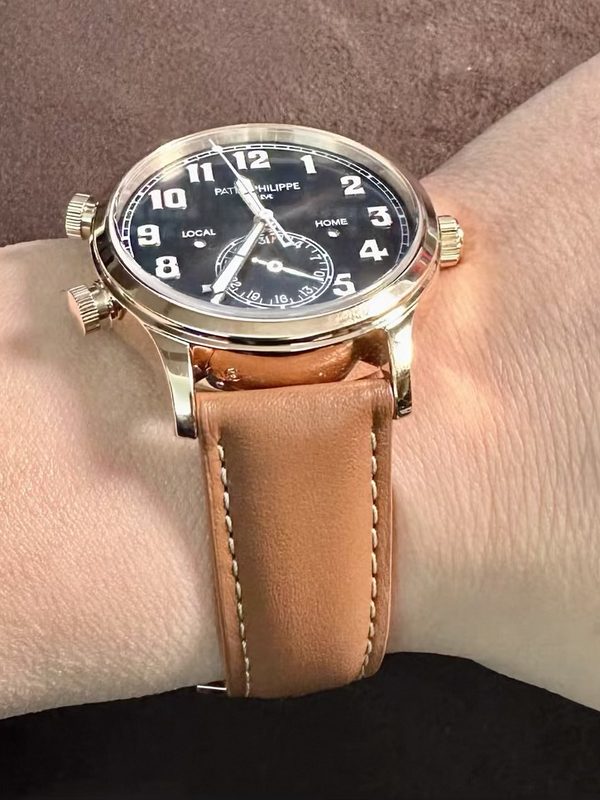 Patek Philippe 5524G on wrist